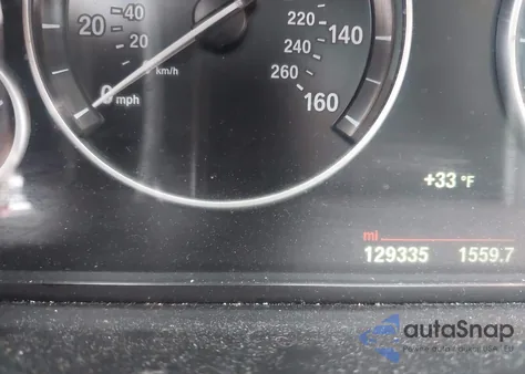 2015 BMW 528I xDrive z USA, uszkodzony, nr VIN WBA5A7C54FD621226